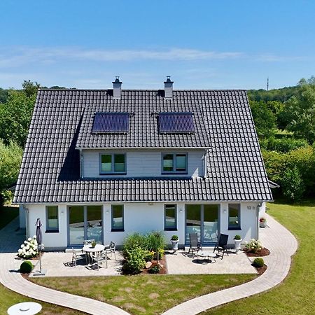 Ferienhaus Seeherz ゼリン エクステリア 写真